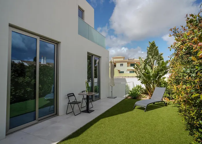 別荘 Manu House ラゴス